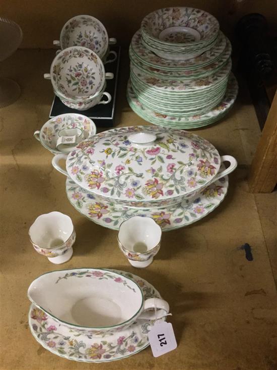 Minton Haddon Hall pattern part breakfast/dinner service